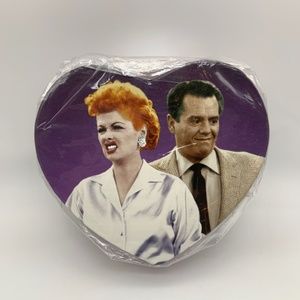 VTG Vandor I Love Lucy Retro Lucy & Ricky Heart Shape Cardstock Trinket Box NEW!